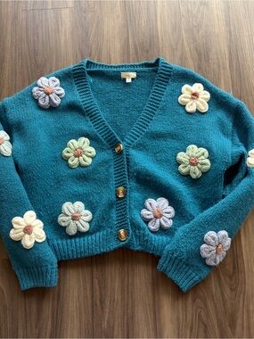 Debut Sweater